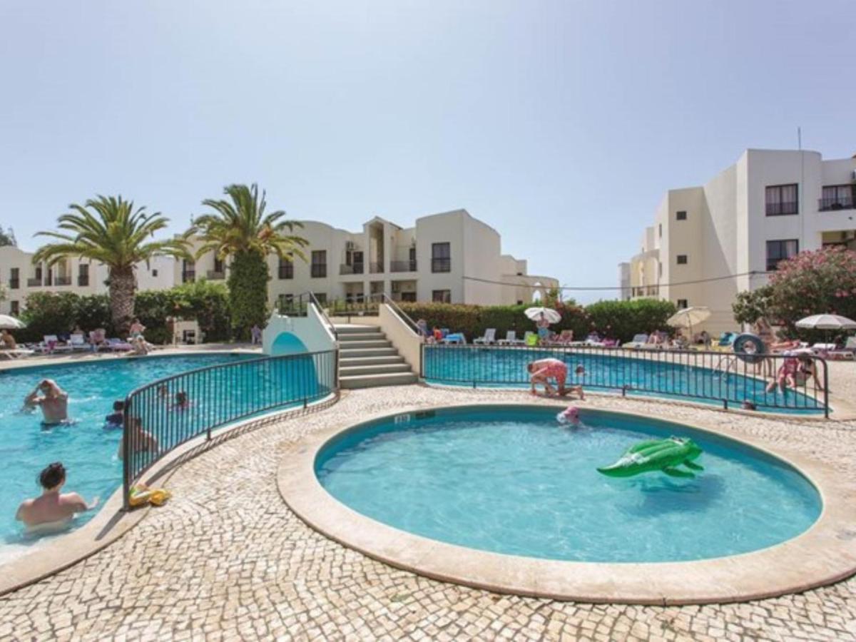Clube Alvorferias Aparthotel Exterior photo